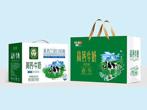 新西蘭進(jìn)口奶源高鈣+牛奶復合蛋白飲品禮盒