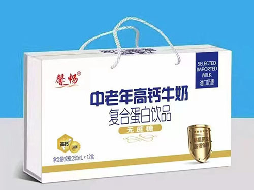 吉林中老年高鈣牛奶無(wú)蔗糖復合蛋白飲品木盒